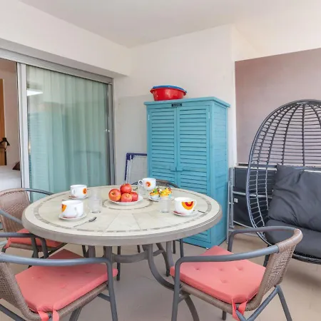 아파트 Les Suredes-3 By Interhome *